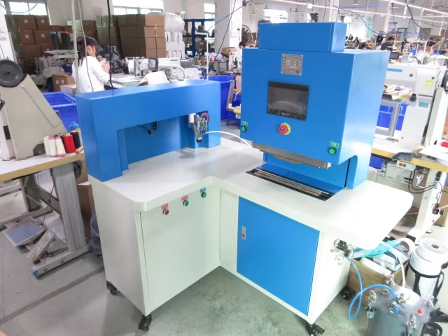 Automatic Handbag Manufacturing Machine