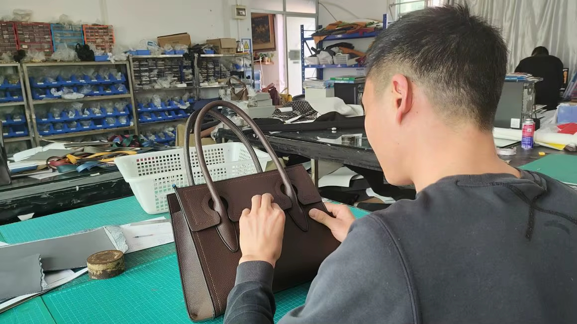 Handbag Sample Checking