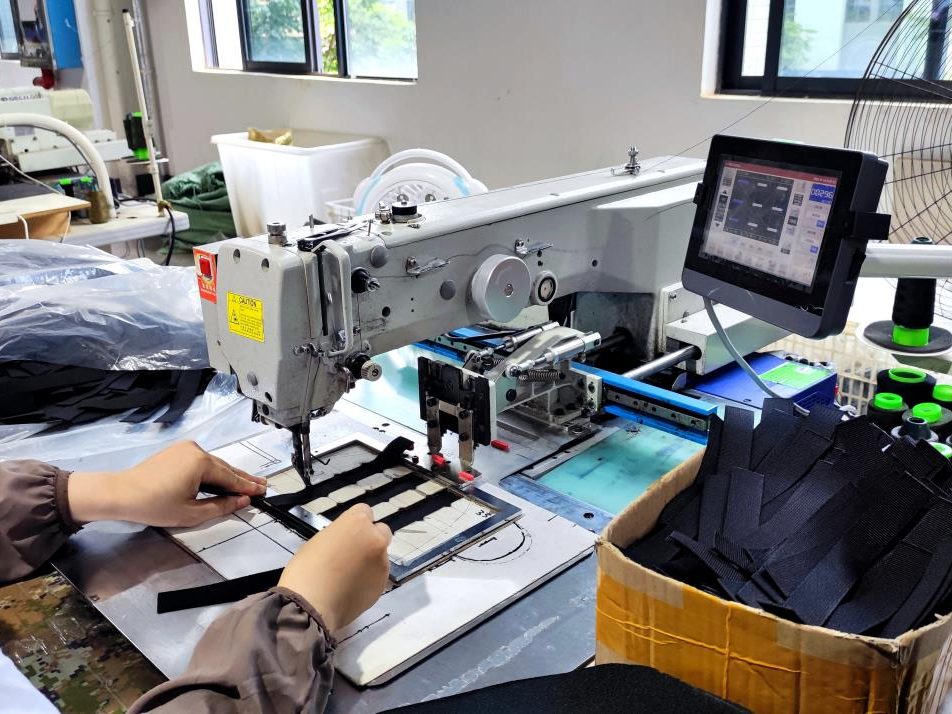 Computerized Handbag Sewing Machine